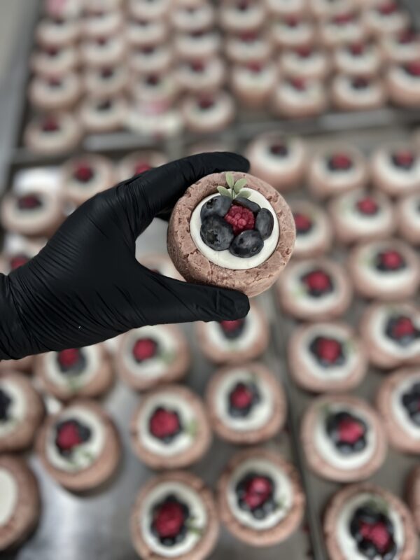 【预购 Preorder】鸭肉莓莓塔 Duck & Berry Tart